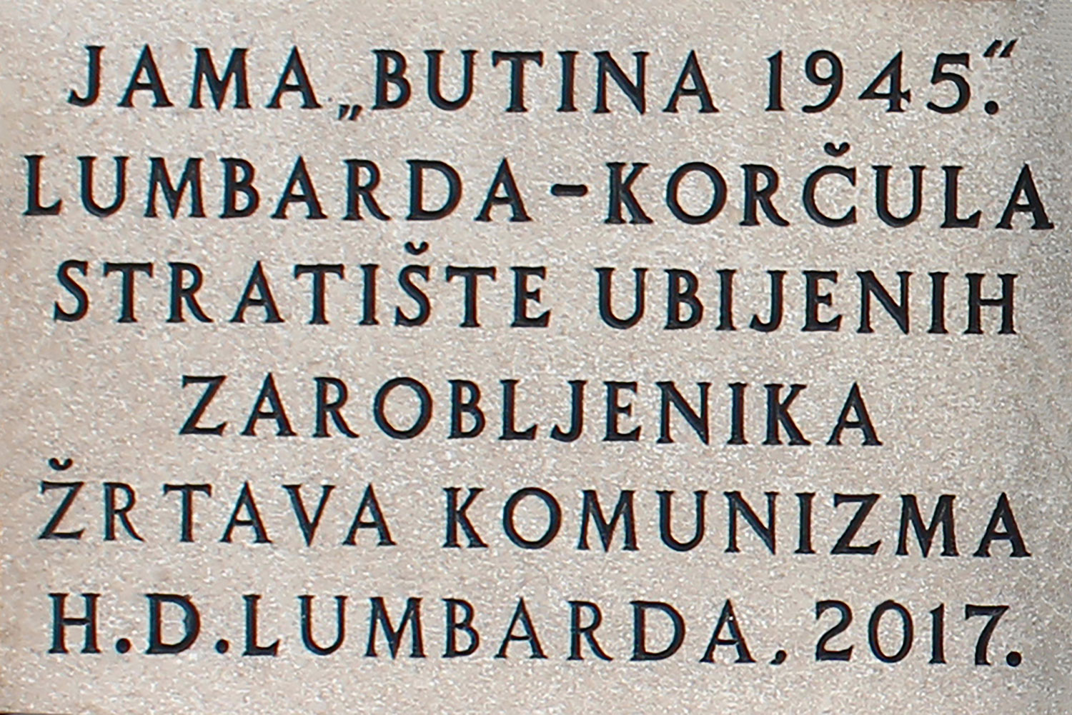 jama butina 1945 lumbarda korcula stratiste ubijenih zarobljenika zrtava komunizma h d lumbarda 2017